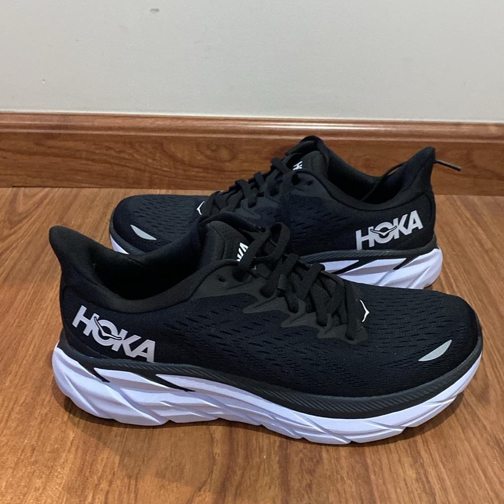 NWOT HOKA Clifton 8 Running Shoe (Women) - Black and white size 8.5